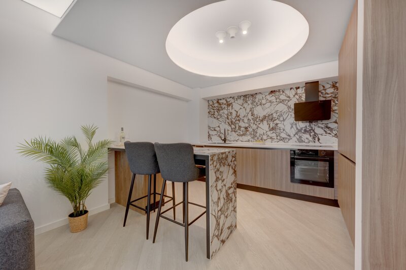 Pipera Cortina North  inchiriere 3 camere boxa  parcare subteranǎ